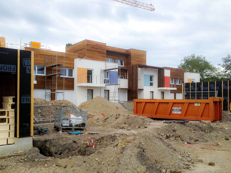 neuhof photo.jpg
